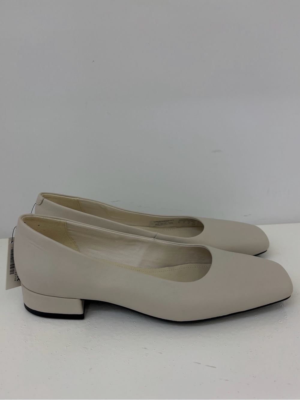 Vagabond Debbi Pumps